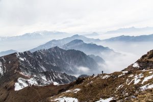 mountains-with-fog mountains-with-fog